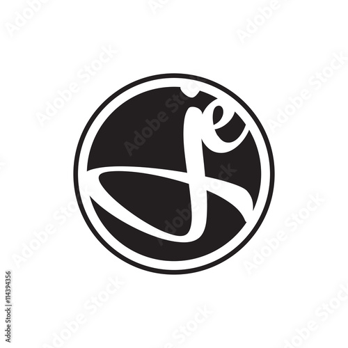 Fotografie initial letter logo circle with ring