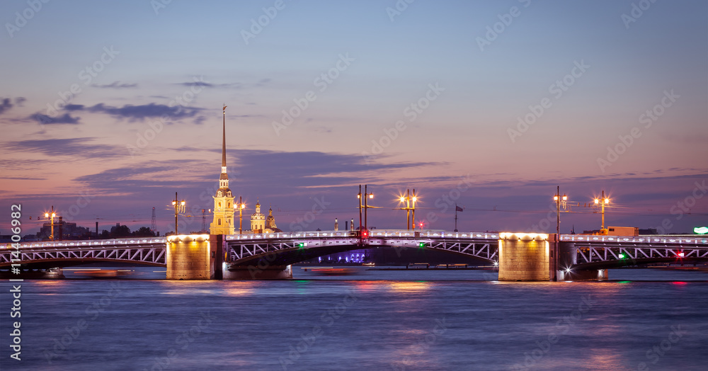 night view of Saint-Petersburg, Palace bridge