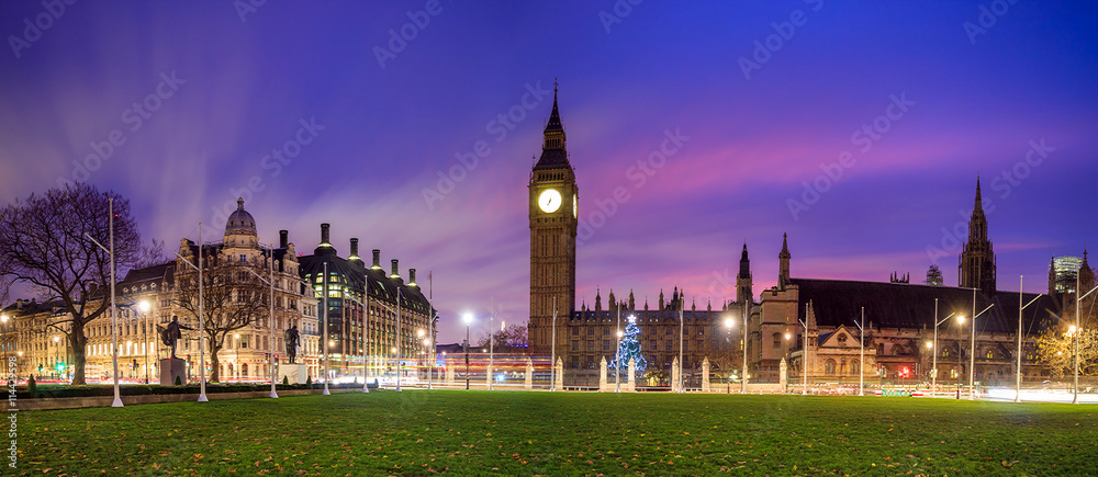 Big Ben and Houses of parliament at twilight