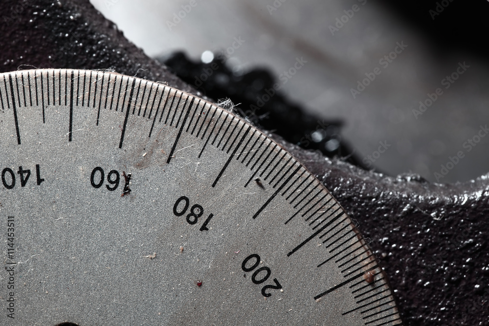 Measurement scale of obsolete meter Measurement scale of obsolete meter
