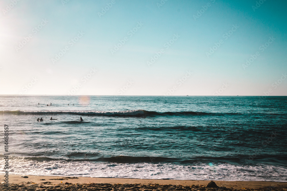 Fototapeta premium Waves at Sunset Cliffs Beach, San Diego, California