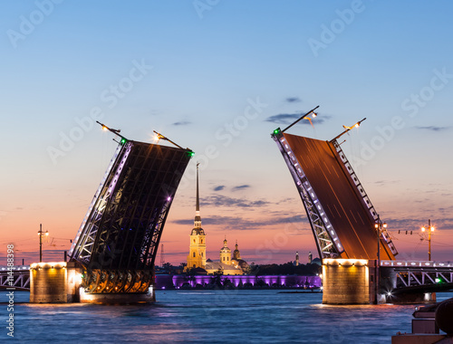 night view of Saint-Petersburg, open Palace bridge photo