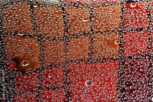 Quadro su tela drops on the glass