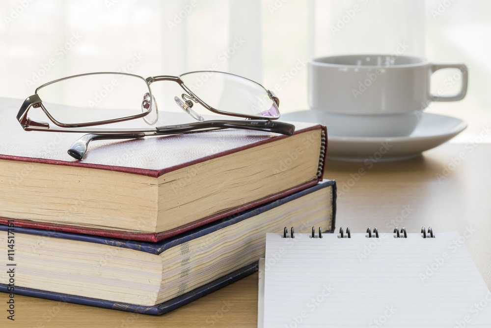 Pen put on notepad open blank page Pen put on notepad open blank page