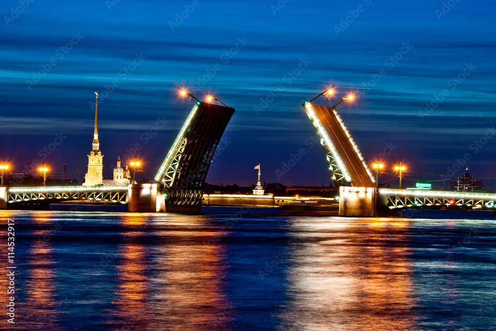 Night view of the bridge