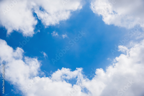 Cuadro en lienzo blue sky with clouds