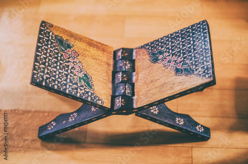 Copyrighted free image of wooden batik reading shelf