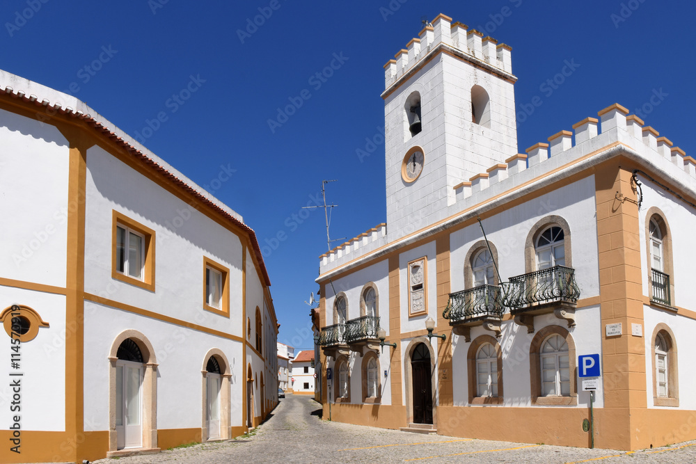 Street and stately homes, Alter Do Chao, Beiras region, Portugal
