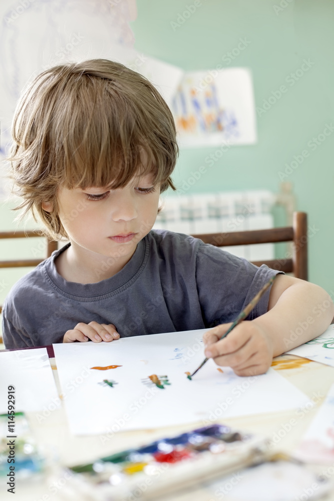 Children draw in home Children draw in home