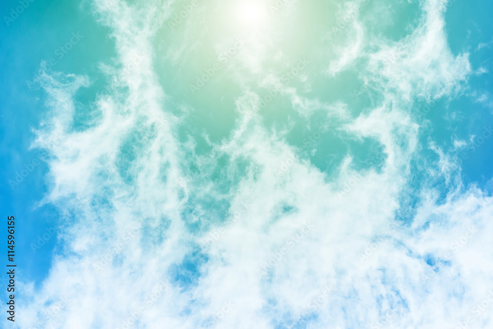 Obraz premium sun and cloud background with a pastel colored 