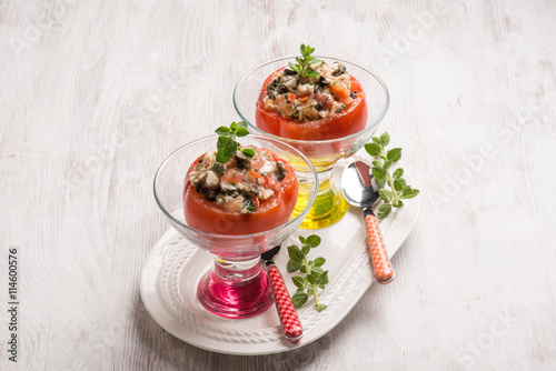 stuffed tomatoes with mozzarella black olives