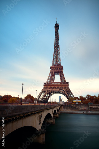 Eiffel Tower © rabbit75_fot