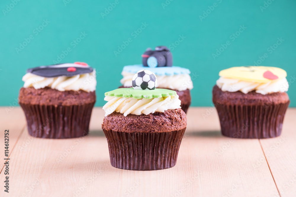 Delicious cupcakes on table Delicious cupcakes on table