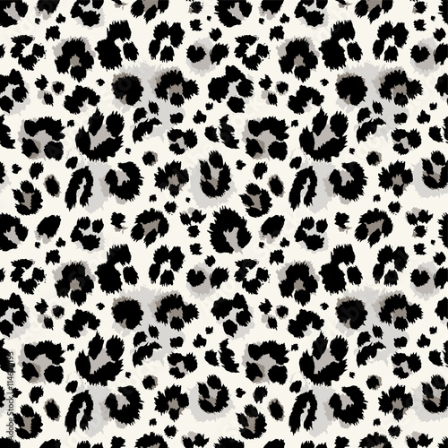Seamless leopard pattern. Vector.