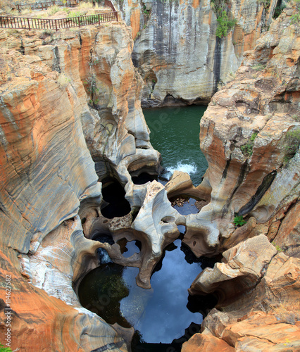 Bourke's Luck Pothole