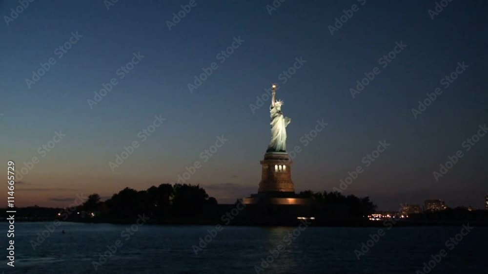 New York City skyline 2010 at night New York City skyline 2010 at night