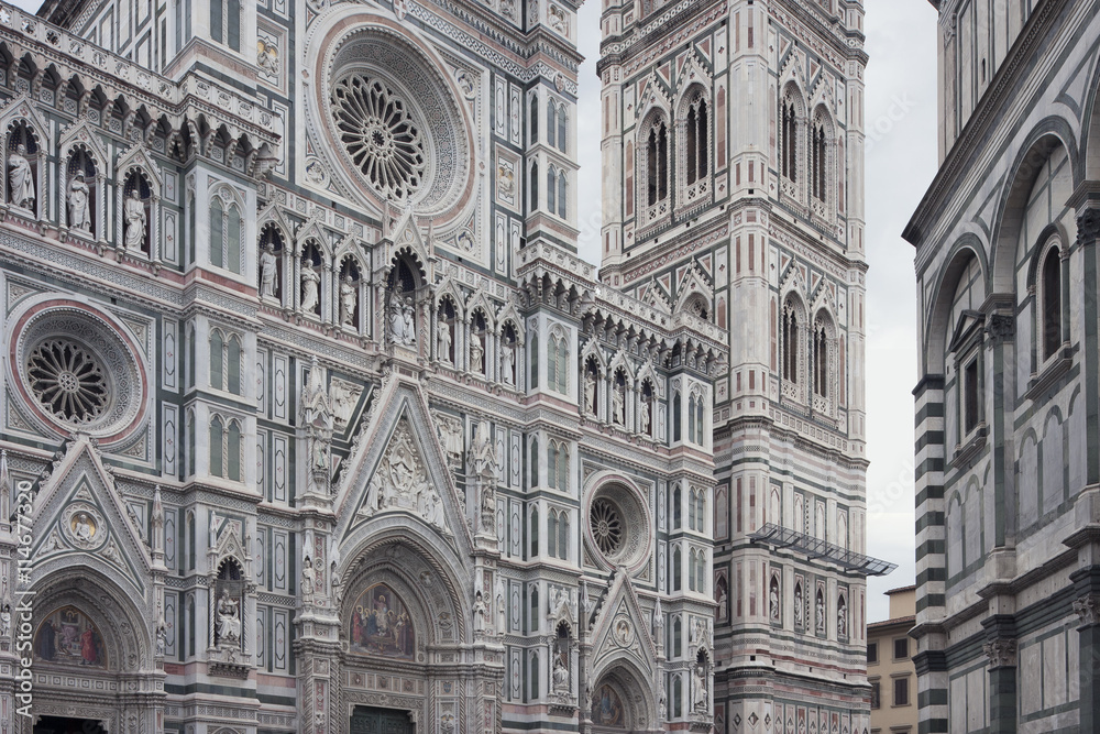 Façade of de Florence Cathedral.