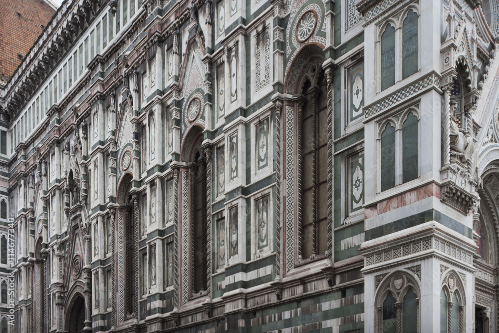 Sideview of the Florence Cathedral.