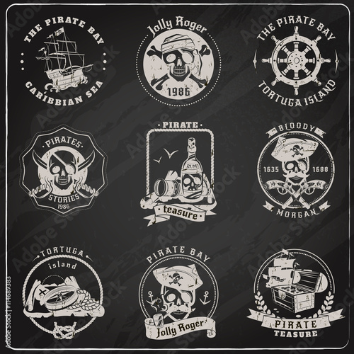 Pirate emblems blackboard chalk set