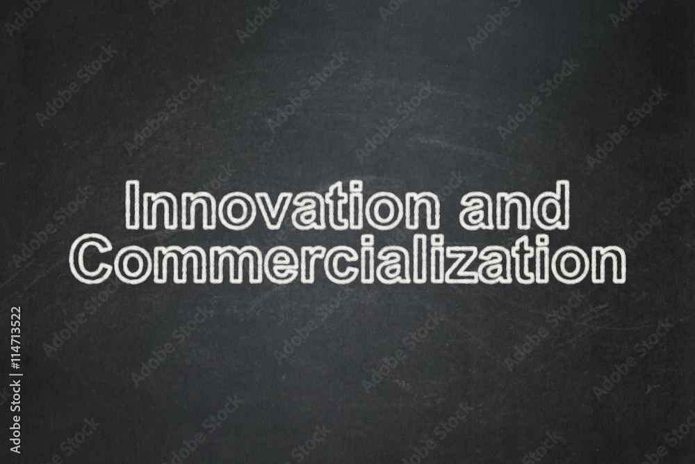 Obraz premium Science concept: Innovation And Commercialization on chalkboard background