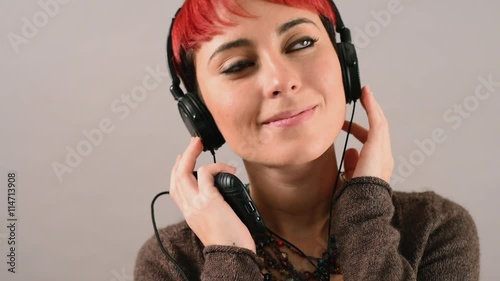 Listening to music on smart phone