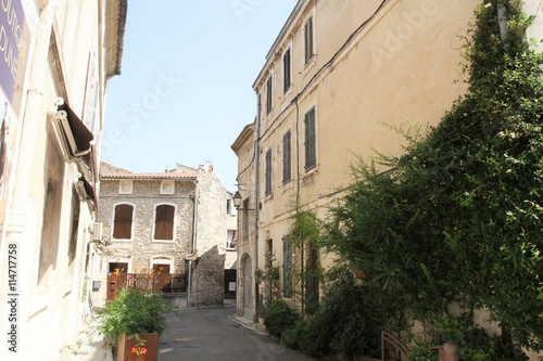 Fototapeta Naklejka Na Ścianę i Meble -  Saint-Rémy-de-Provence 30062016