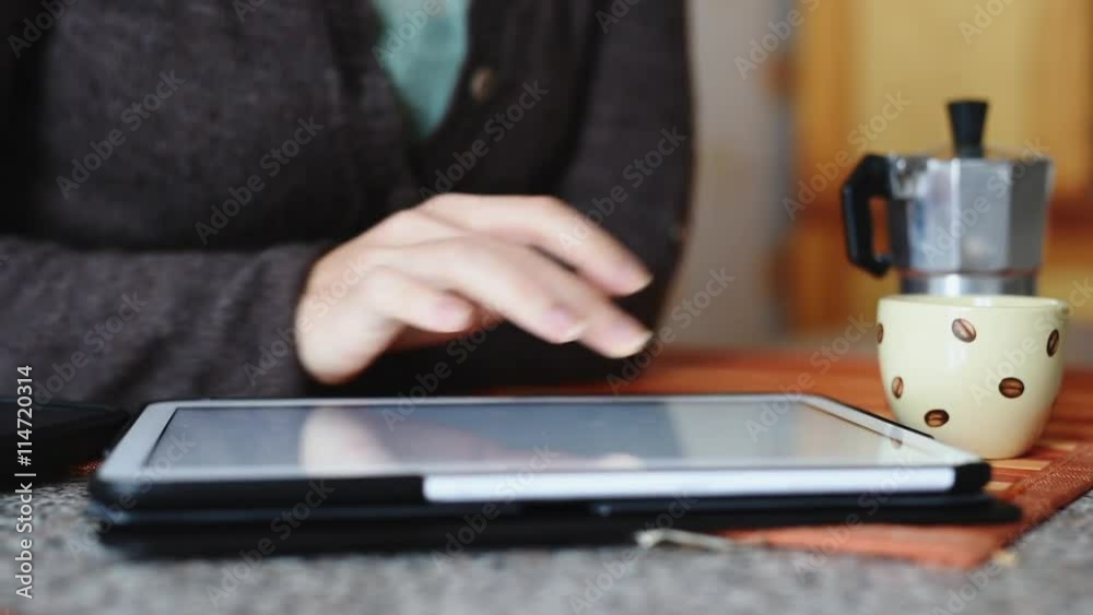 Using digital tablet