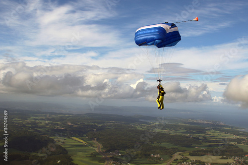 Skydiving in Norway © sindret