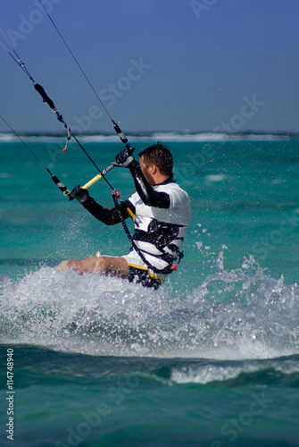 Kite Surfing In Grand Cayman © Aneese