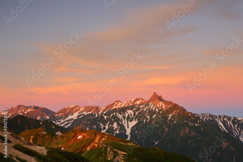 朝焼けの槍ヶ岳