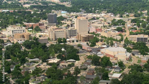 Flight approaching downtown Lafayette, Louisiana; links with GCC116. Shot in 2007. photo