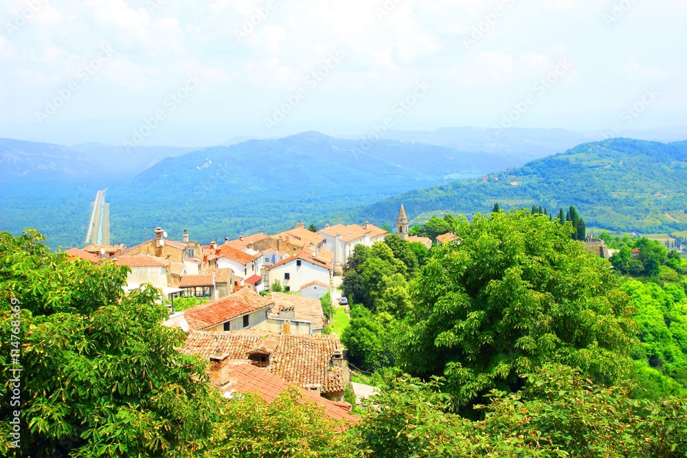 Motovun house roofs 