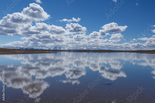 Mountains of Kerlingarfjoll, reflection in the water. 