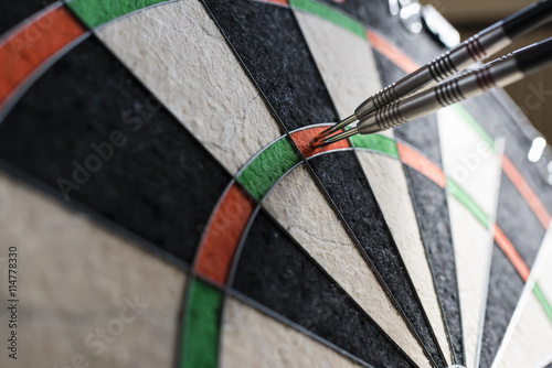 Darts in a dartboard, hit the maximum score 180