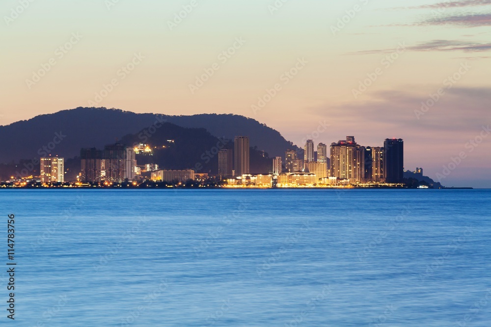 Obraz premium George Town City high rise building view with mountain and sea, Penang Malaysia