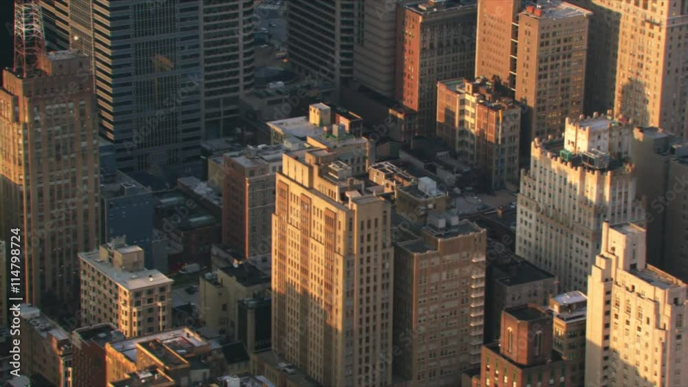 Low flight past Philadelphia highrises. Shot in 2003. Low flight past Philadelphia highrises. Shot in 2003.