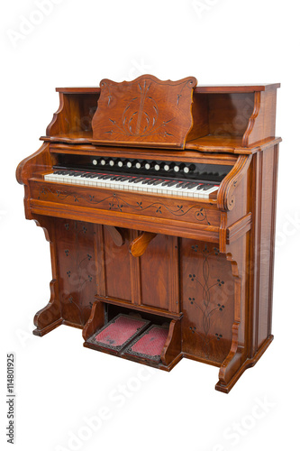 Foto the harmonium isolated on white background
