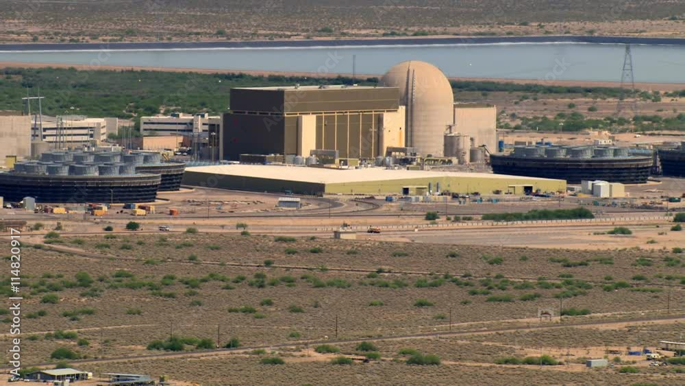 Aerial zoom-out of Palo Verde Nuclear Power Plant