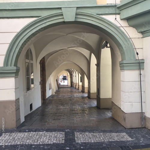 porticato a Praga © AlexanderVonHatzfeld