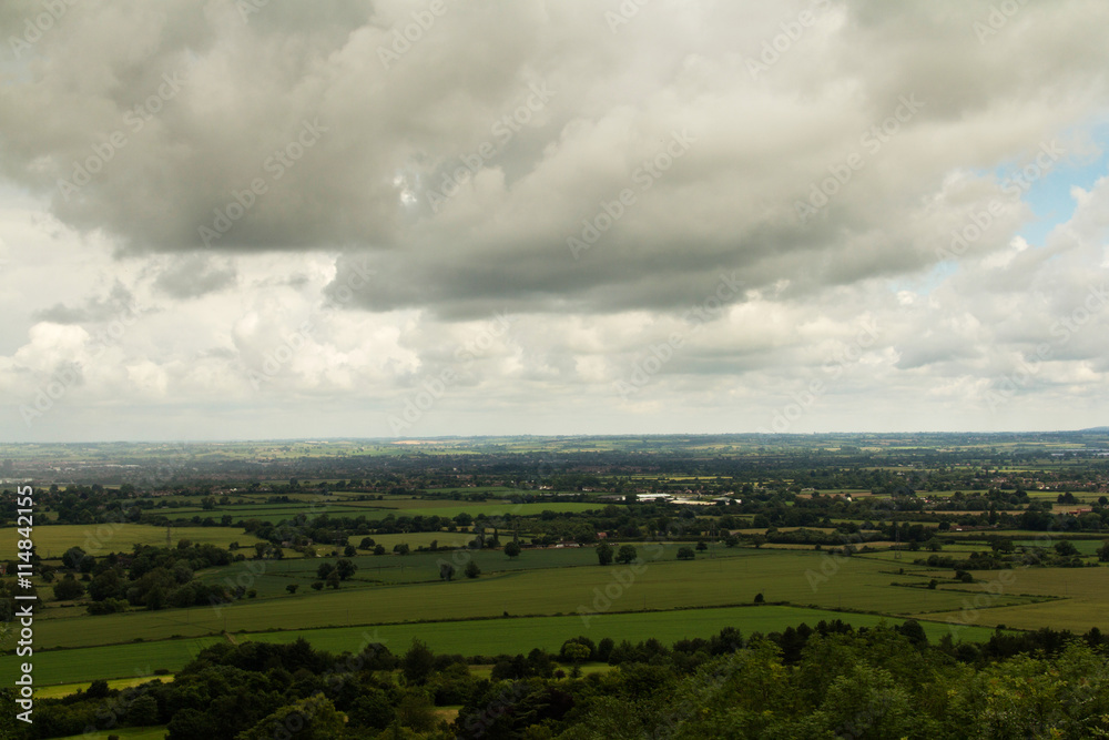 Obraz premium Cloudy view over the Chilterns in Buckinghamshire