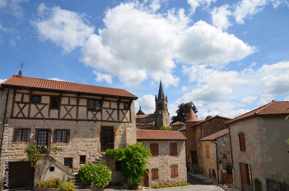 Cité médiévale du Crozet et maison du Connétable