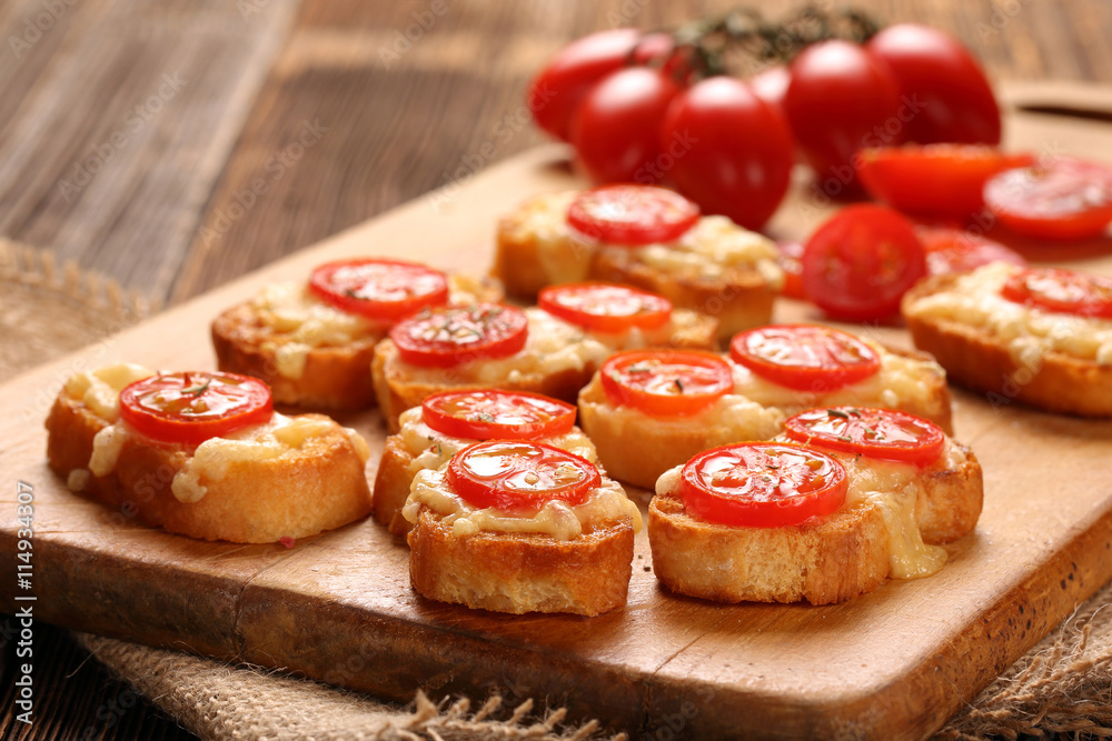 Grilled toast with cheese and tomatoes Grilled toast with cheese and tomatoes