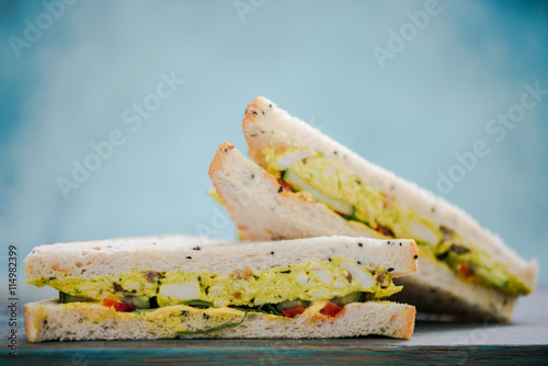 Fotografie coronation chicken sandwich