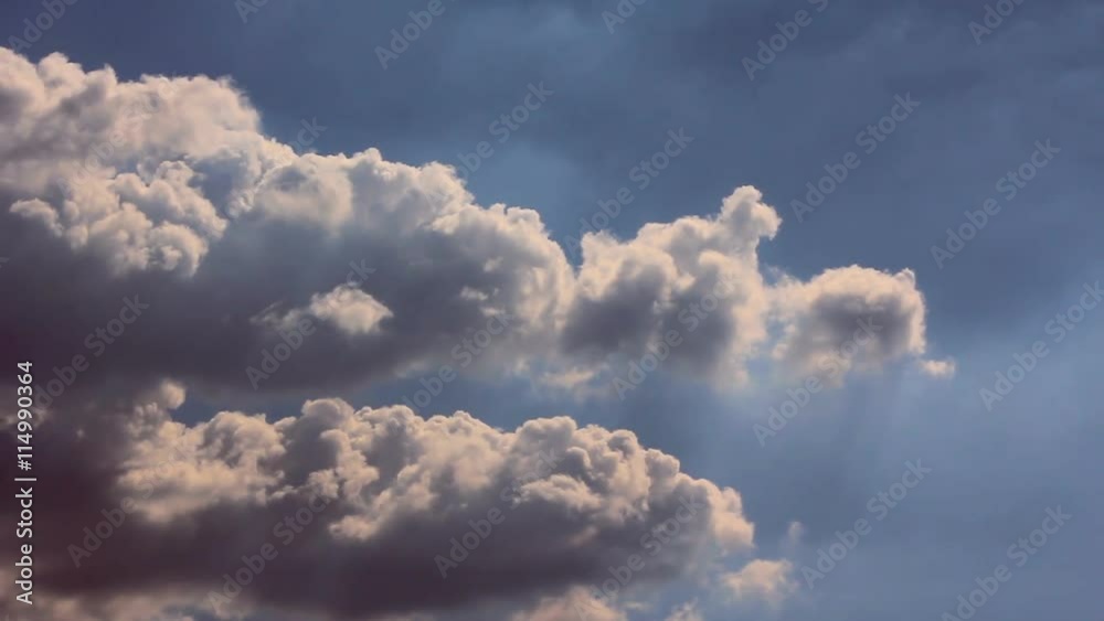 Clouds Quickly Ran. Accelerated video rapidly changing clouds Clouds Quickly Ran. Accelerated video rapidly changing clouds