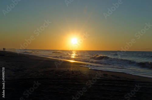 Morning sun at beach © InfoDaksh