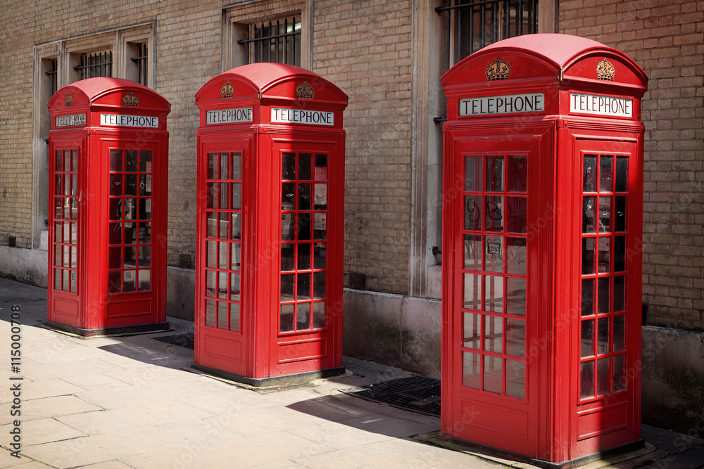 Fototapeta premium Rote Telefonzellen in London, England