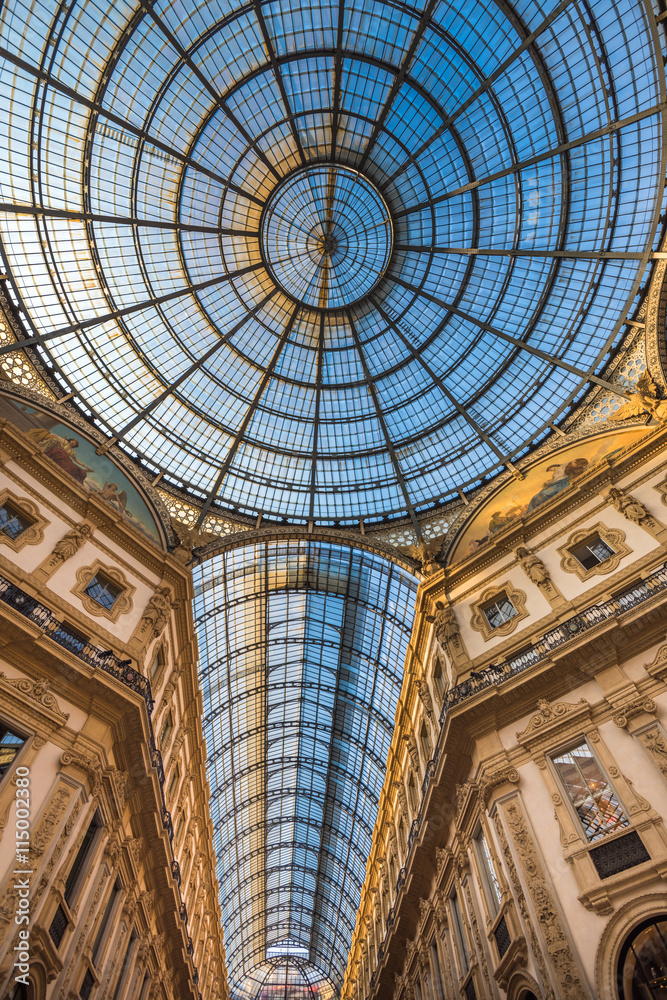 Galleria Vittorio Emanuele II shopping arcade, Milan, Italy Galleria Vittorio Emanuele II shopping arcade, Milan, Italy