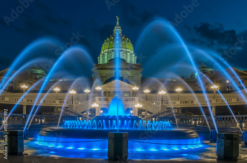 Pennsylvania capital building and fountain photo