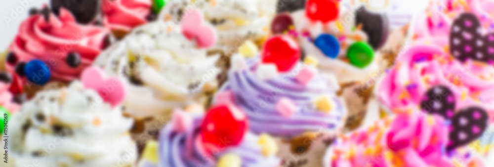 blur background of cupcake.