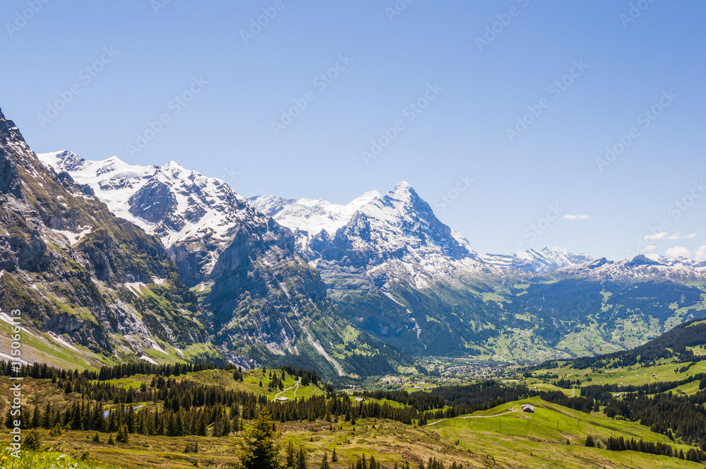 Grindelwald, Alpen, Berner Oberland, Eiger, Lauberhorn, Kleine Scheidegg, Schreckhorn, Bergtal, First, Wanderweg, Schweizer Berge, Sommer, Schweiz